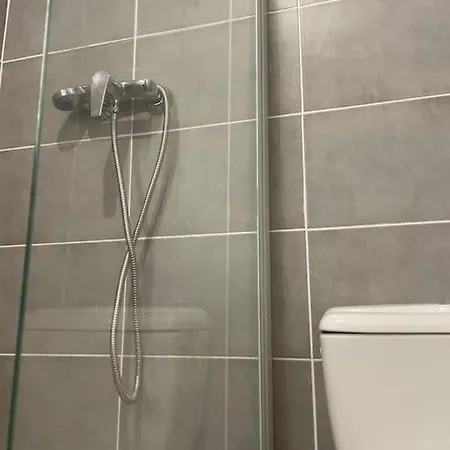 Authentique Et Calme Hypercentre Wifi Netflix Apartment Saint-Etienne (Loire)